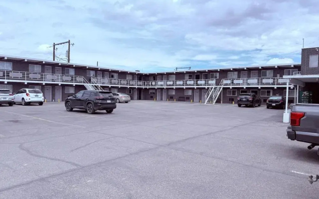 Tomahawk Motor Lodge By OYO Riverton US-26