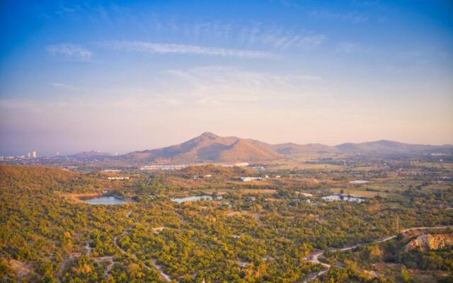 SHAAN - Luxurious 3 bedroom Pool Villa, Hua Hin