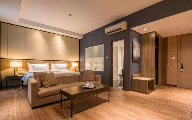 Luminor Hotel Pecenongan Jakarta by WH – Guest Rooms – Jakarta