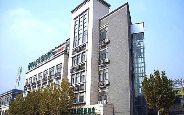 GreenTree Inn ZhenJiang Jurong City Tianwang Town Tianzheng Square