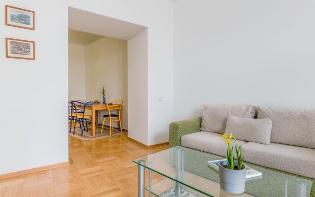 Апартаменты Welcome Home, наб. канала Грибоедова, 41