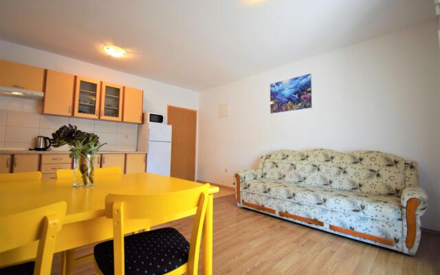 Apartments Frane G in Lopar - island Rab