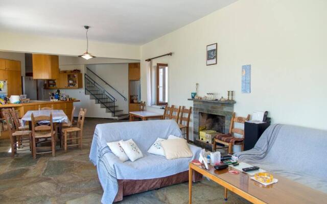 Panorama Family House