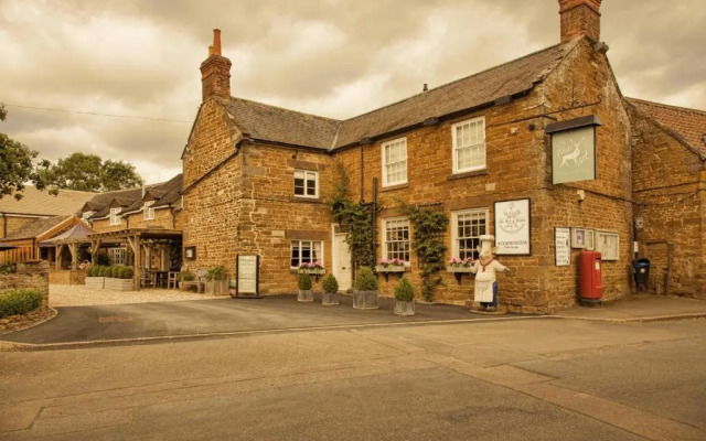 Old White Hart