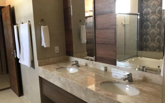 Nantes Executive Hotel