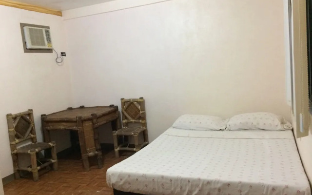 Megan's Paradisio Beach Resort