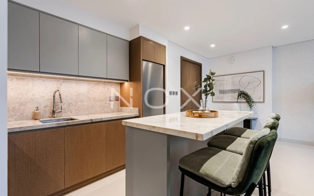 Pristine 1BR Beach Isle Emaar Beachfront