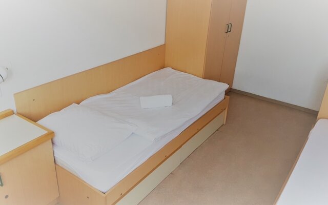 Summer Residence - Hostel