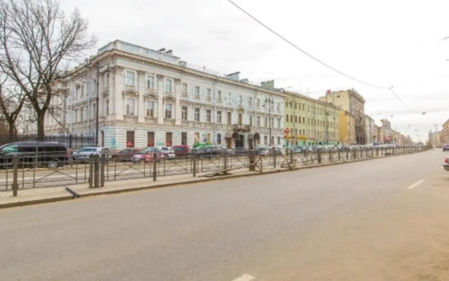 Dostoevskinn on Ligovsky Prospekt 64/66