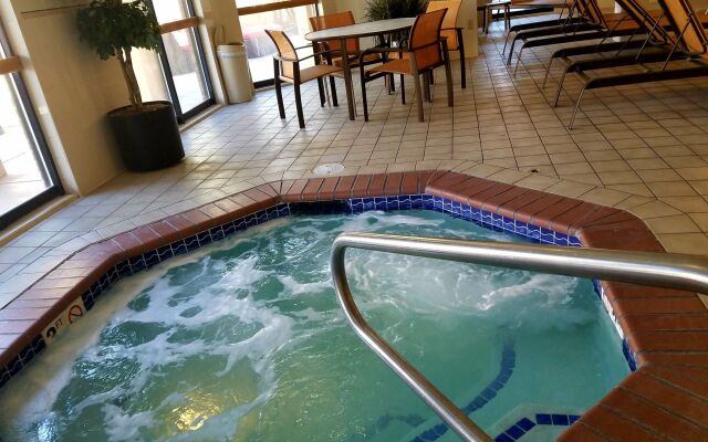 Courtyard by Marriott Layton