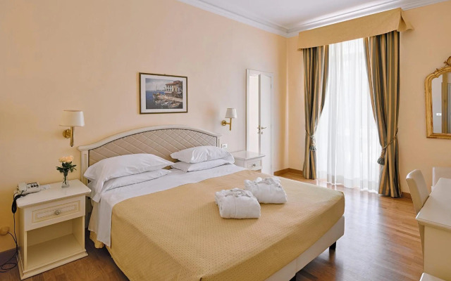 Hotel Paradiso