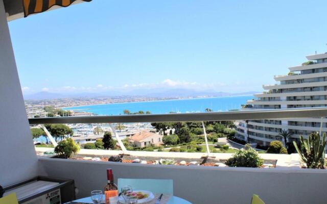 Appartement Villeneuve-Loubet, 2 pièces, 4 personnes - FR-1-252A-51