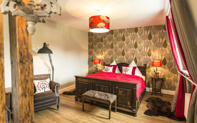 Schloss mit Park Kaarz