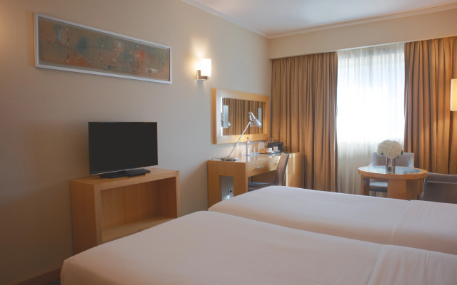 SANA Malhoa Hotel