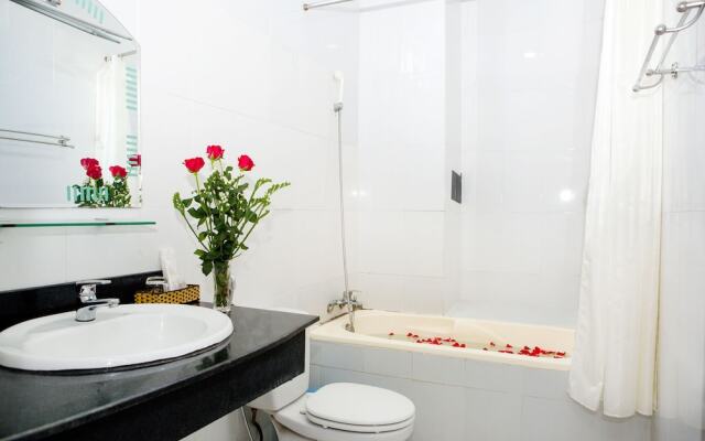 Lucky Hotel Nha Trang