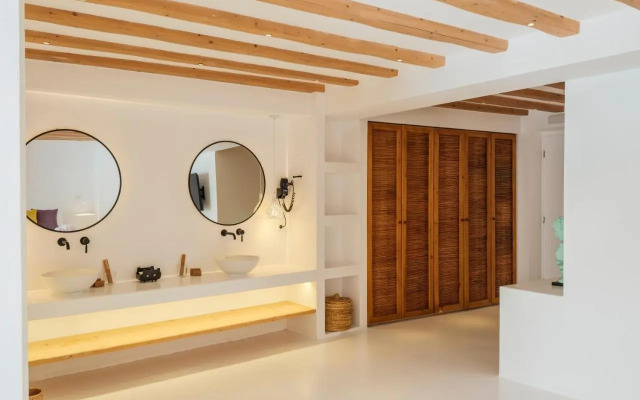 Akkadian LGBT Boutique Hotel