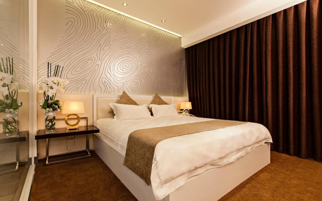 Signature Boutique Hotel – Guest Rooms – Ho Chi Minh City
