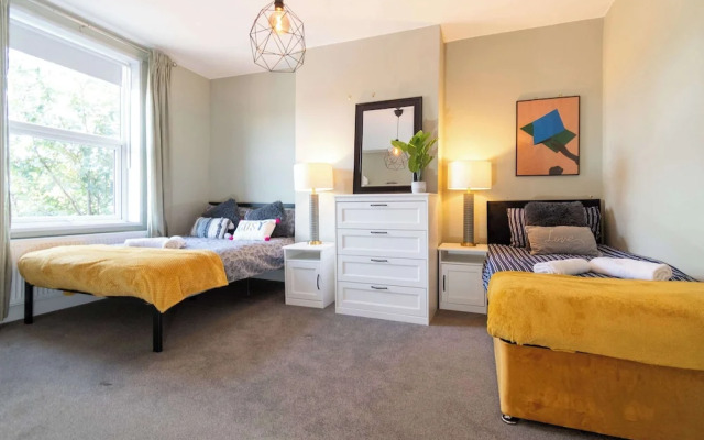 Host Stay Argie House