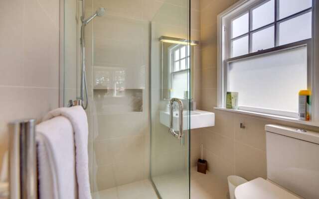 Awesome 3 bed Wellington House