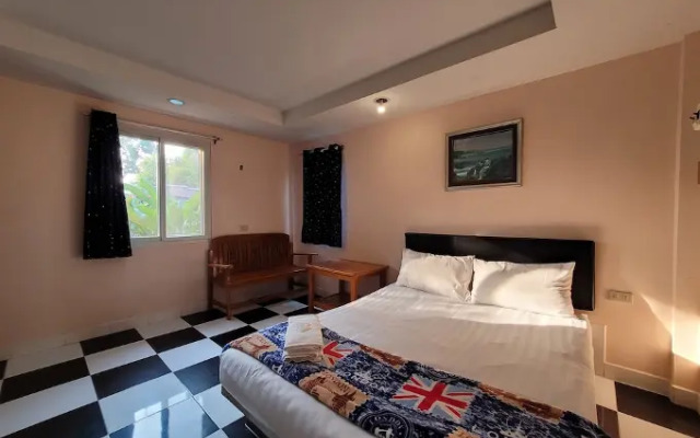 Pairom Resort