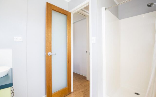 Secura Lifestyle Magnetic Gateway Townsville