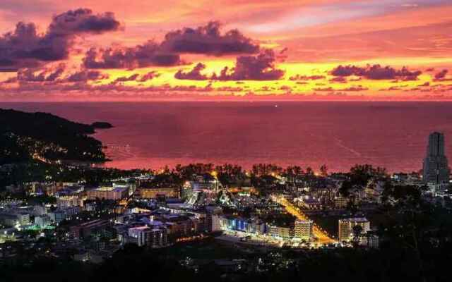 Patong Tower 1.4 Patong Beach by PHR