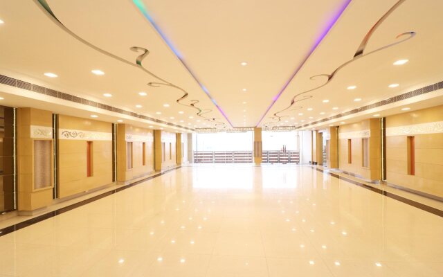 Hotel Avaa Continental By OYO Rooms