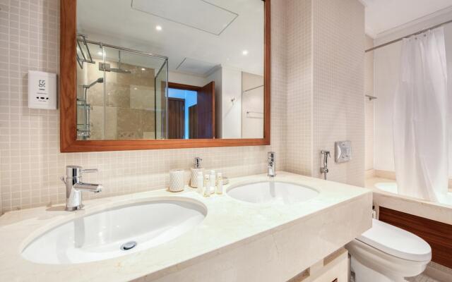 Attessa - 2101- DM in Dubai