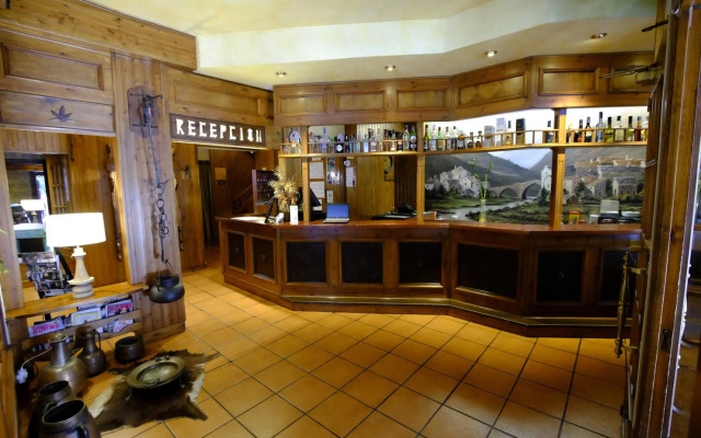 Hotel Pradas Ordesa