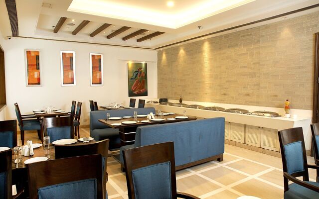 Inde Vista Woods Signature Tower