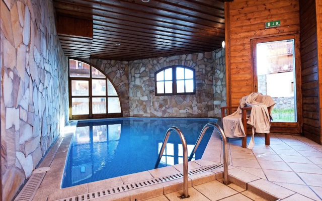 Chalet in Val Thorens Near Ski Slopes