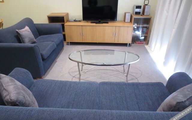 Glenelg Holiday /corporate Accommodation