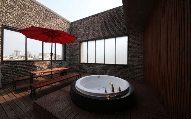 Hotel Yeogiuhtte Daegu Station