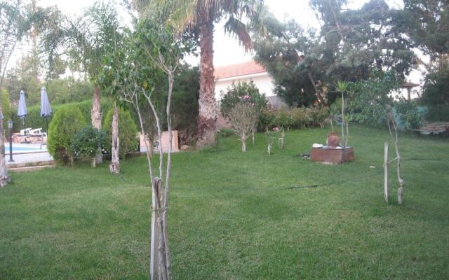 Zena Holiday Villa