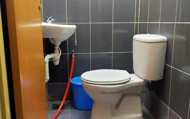 Ayuni Homestay Kuala Besut Terengganu – Bathroom – Kuala Besut