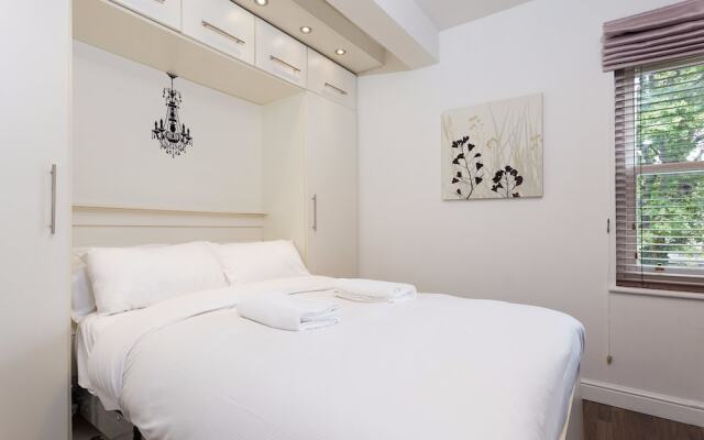 Bright & Spacious Studio in Notting Hill Gate
