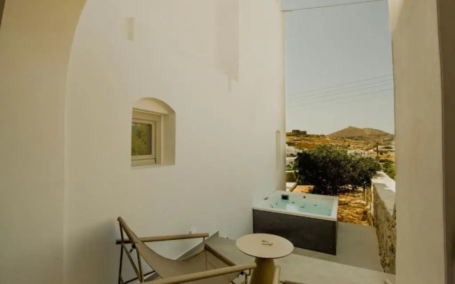 Opal Paros