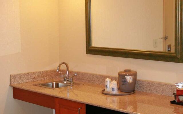Hampton Inn Omaha West-Lakeside