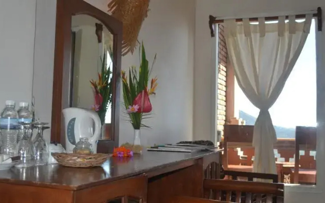 Kintamani Backpackers