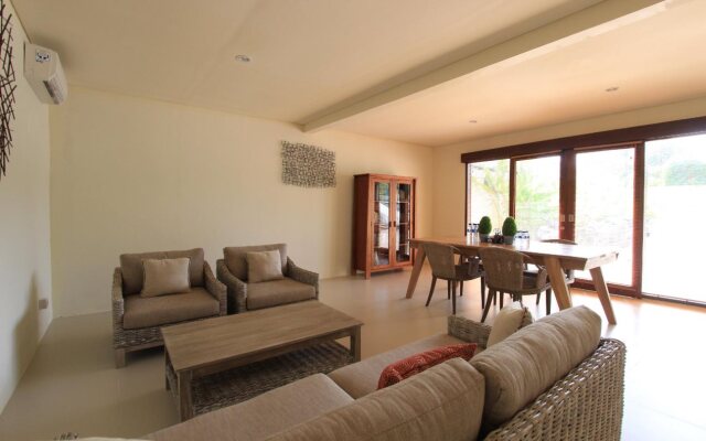 Villa Damaya
