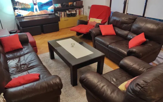 Awsome 2 Bedroom Apartment in Makarska