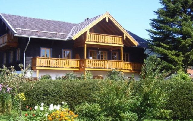 Ferienwohnungen Carina
