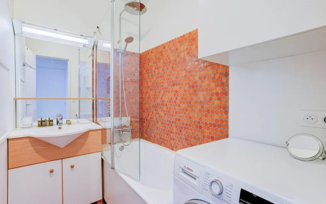 Montparnasse View Nice 1 Bedroom in Montparnasse