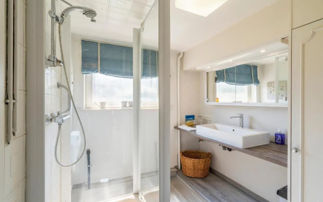 Spacious, warm and updated Home w parking & garden