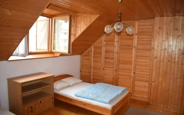 Aranyhal Apartman