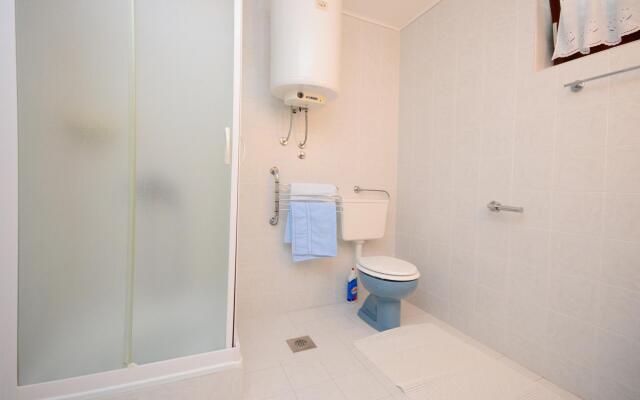 Apartment Dubravka in Banjol - island Rab