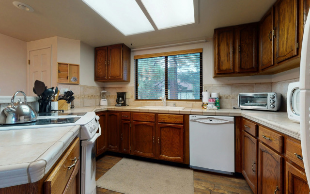 Mammoth Sierra Townhomes #26