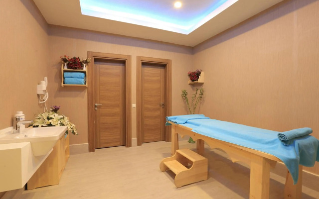 Cam Thermal Resort Spa Convention Center