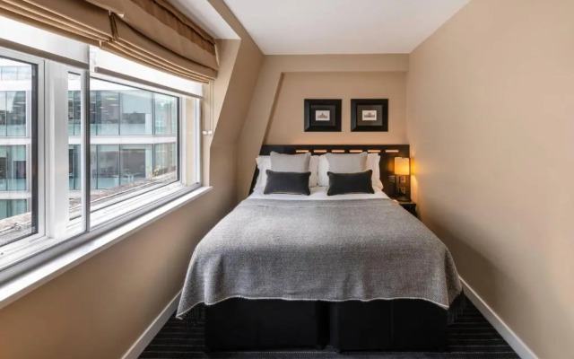 The Resident Victoria