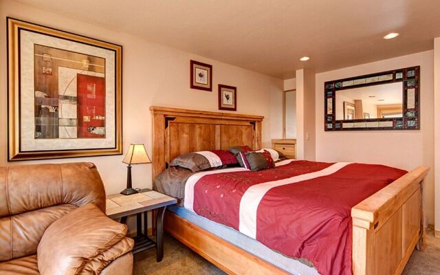 Kennedy Suite Studio